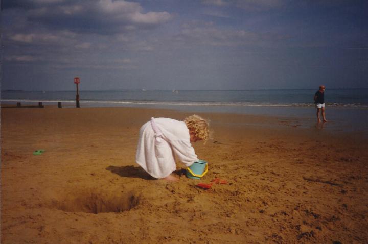 A Very British Seaside Tradition – deck-chairs, ice-cream and sandy&nbsp;bottoms